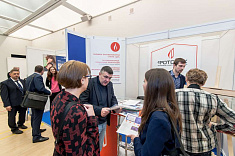 Компания ФОТОТЕХ приняла участие в Форуме индустрии архитектурного стекла ArchGlass Компания ФОТОТЕХ приняла участие в Форуме индустрии архитектурного стекла ArchGlass